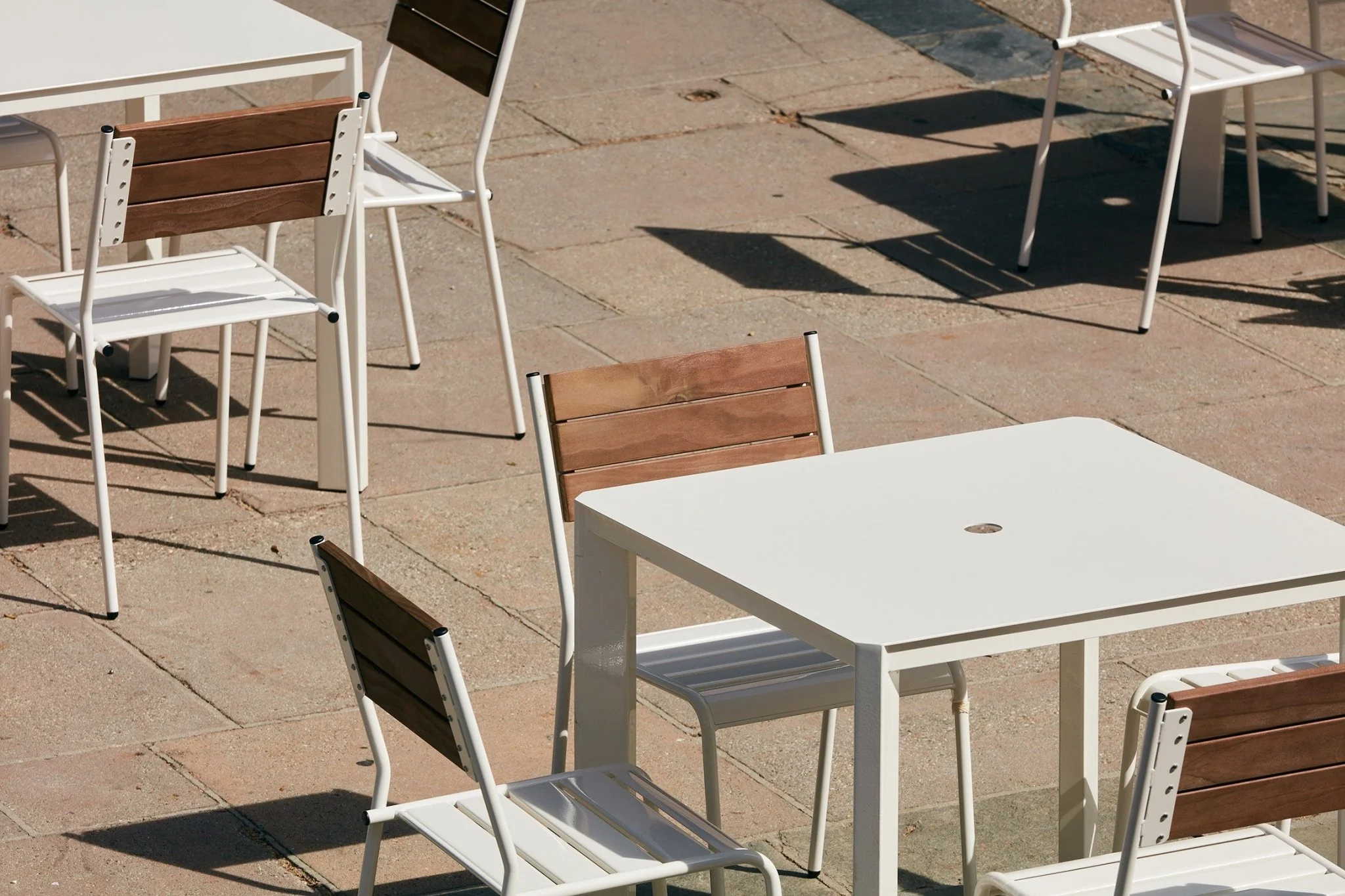 Outdoor furniture installation by WSI Office